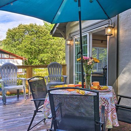 Shaw Creek Cottage With Fire Pit And Forest Views Hendersonville Exterior foto